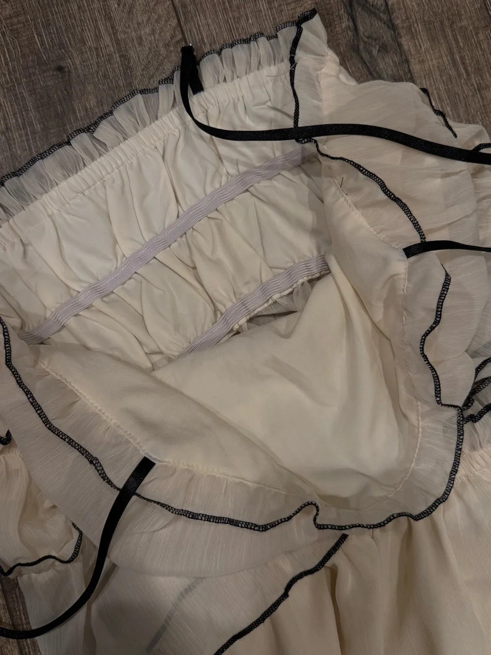 Ivory Ruffled Set - Picture 5 of 5